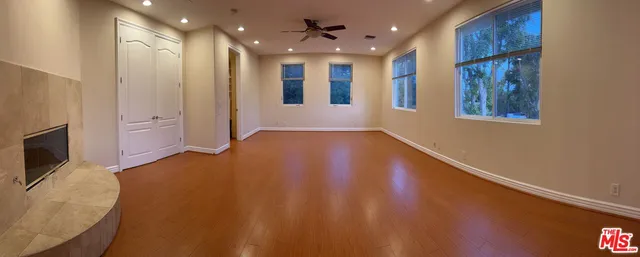 $8,900 | 11540 Blix Street, Valley Village, CA 91602