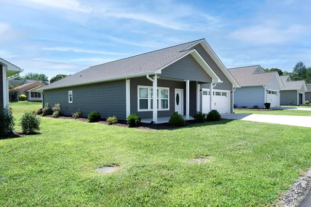 front view of house with a yard