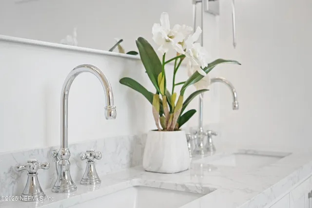 a close view of light fixtures