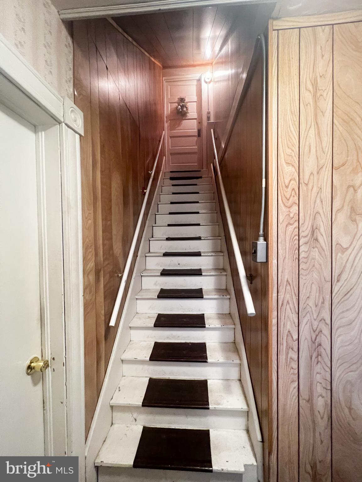 336 South Main Street Burnham, PA 17009 - Photo 15 of 32