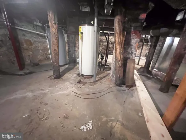 $150,000 | 336 South Main Street, Burnham, PA 17009