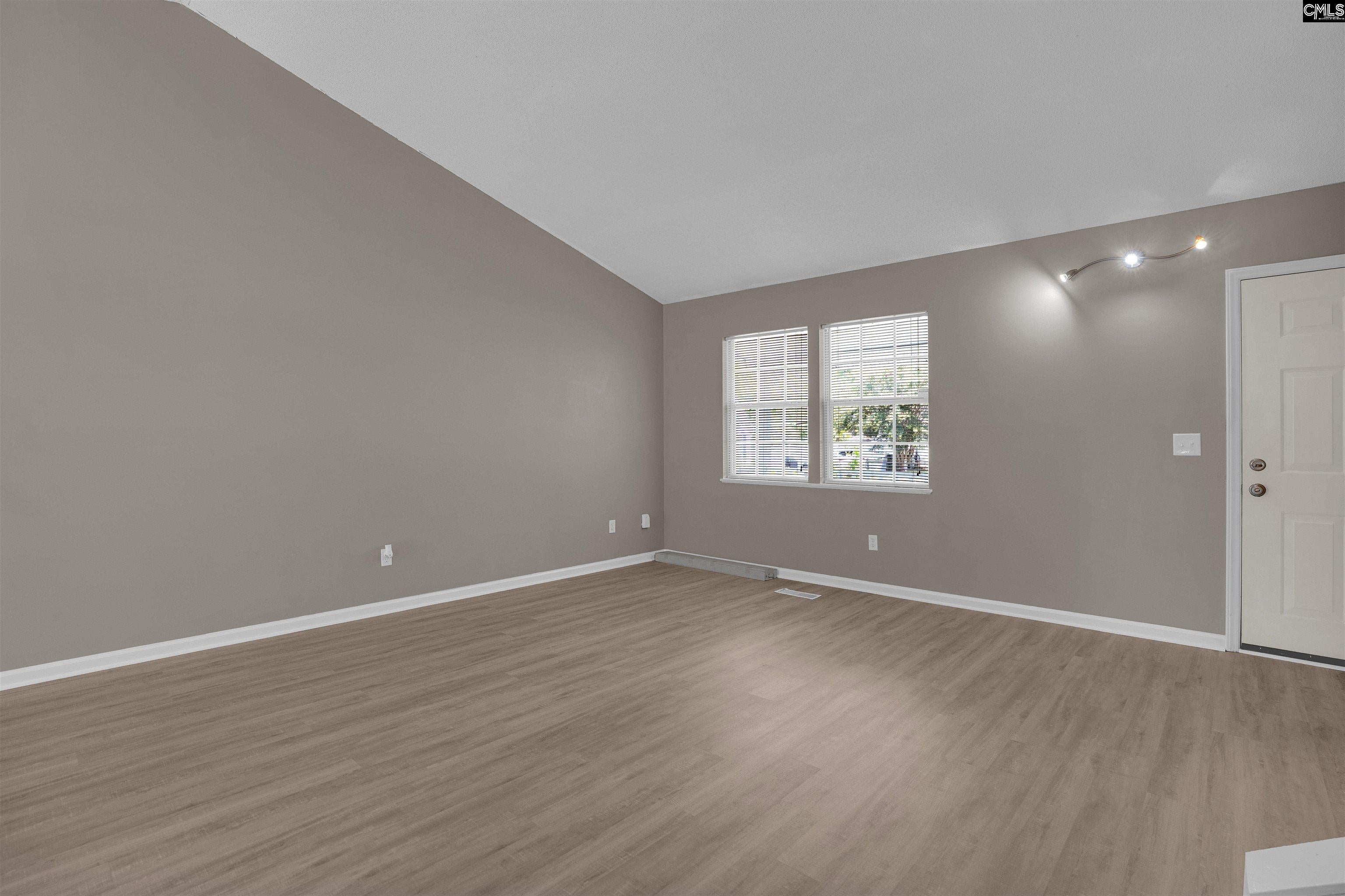 213 Maple Tree Court Lexington, SC 29073 - Photo 5 of 37 Gallery Image 5