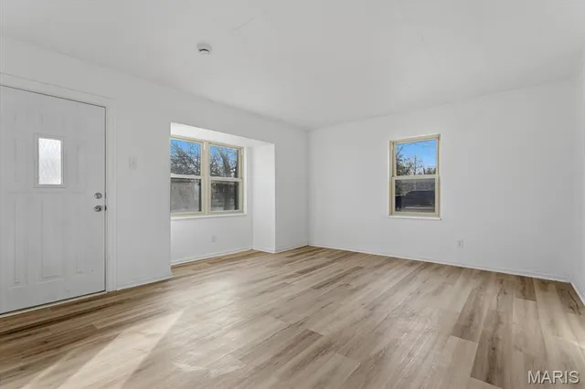 $140,000 | 105 Ross Lane, Belleville, IL 62220