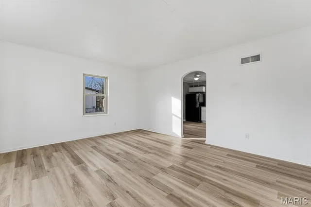 $140,000 | 105 Ross Lane, Belleville, IL 62220