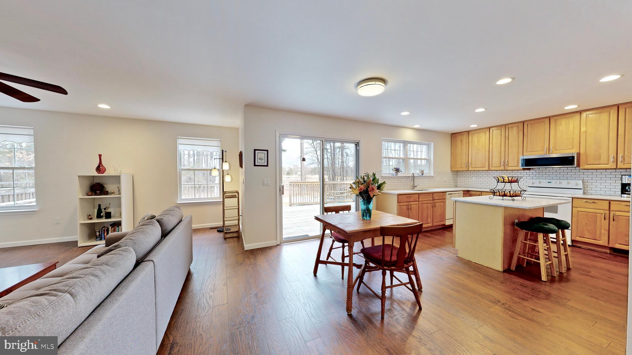 12210 Potomac View Road Newburg, MD 20664 - Photo 15 of 63 Kitchen