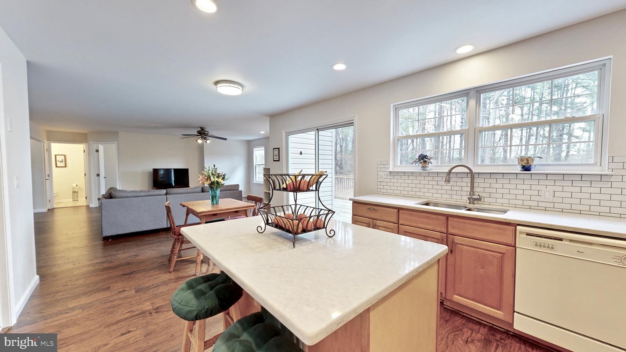 12210 Potomac View Road Newburg, MD 20664 - Photo 20 of 63 Kitchen