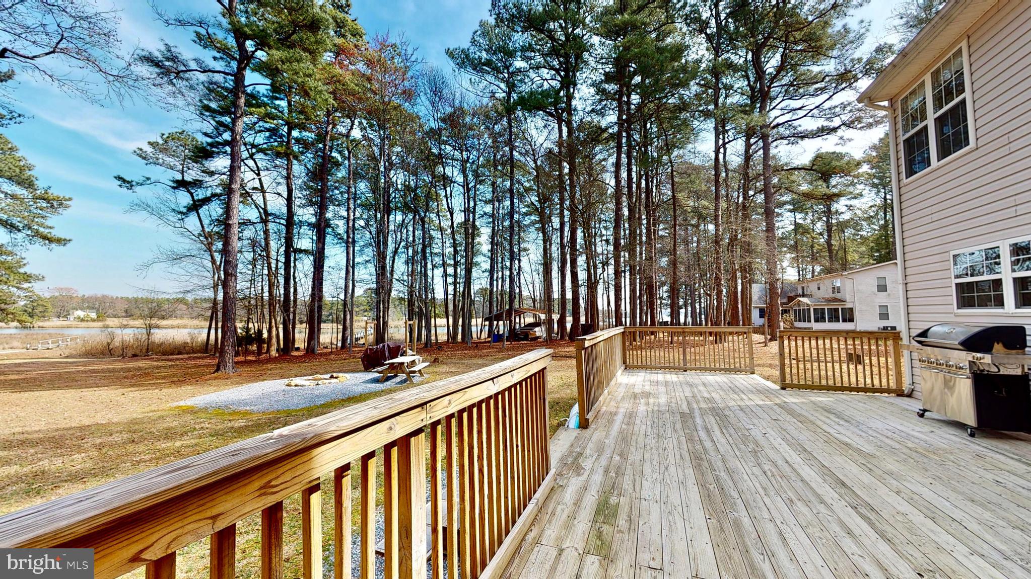 12210 Potomac View Road Newburg, MD 20664 - Photo 42 of 63 Deck