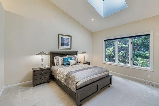 $659,900 | 3056 St Albans Hollow Circle, Minnetonka, MN 55305