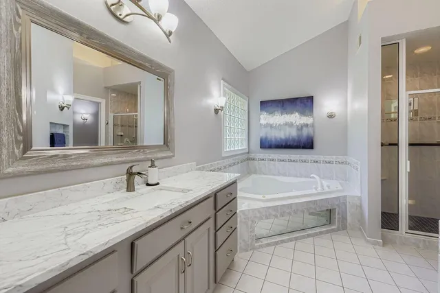 $659,900 | 3056 St Albans Hollow Circle, Minnetonka, MN 55305