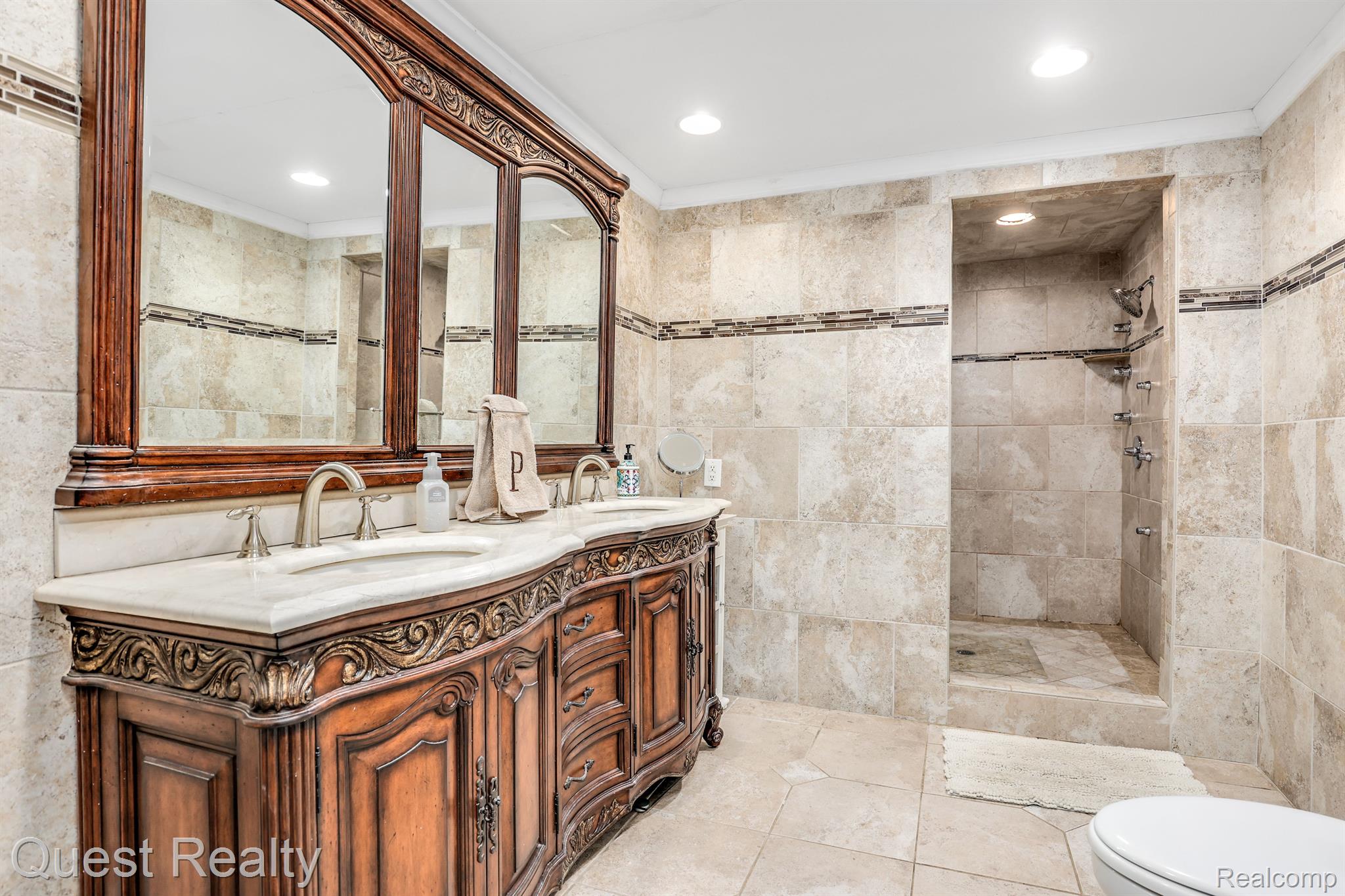 240 West Wattles Road Troy, MI 48098 - Photo 17 of 38 Gallery Image 17
