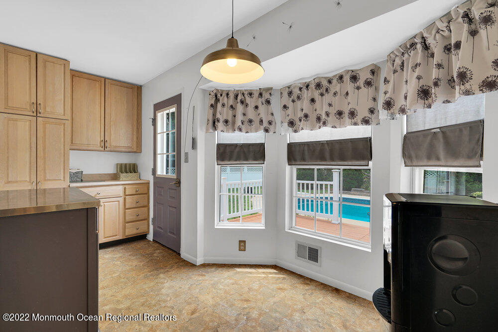 2 Ernest Way Jackson, NJ 08527 - Photo 12 of 22 14