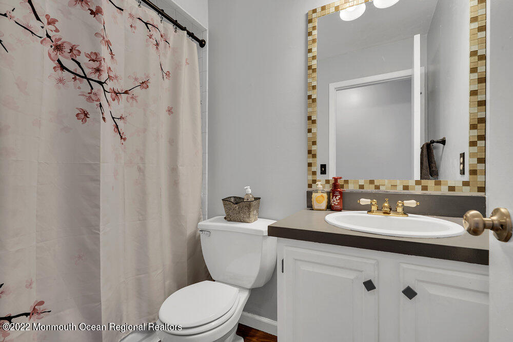 2 Ernest Way Jackson, NJ 08527 - Photo 13 of 22 17