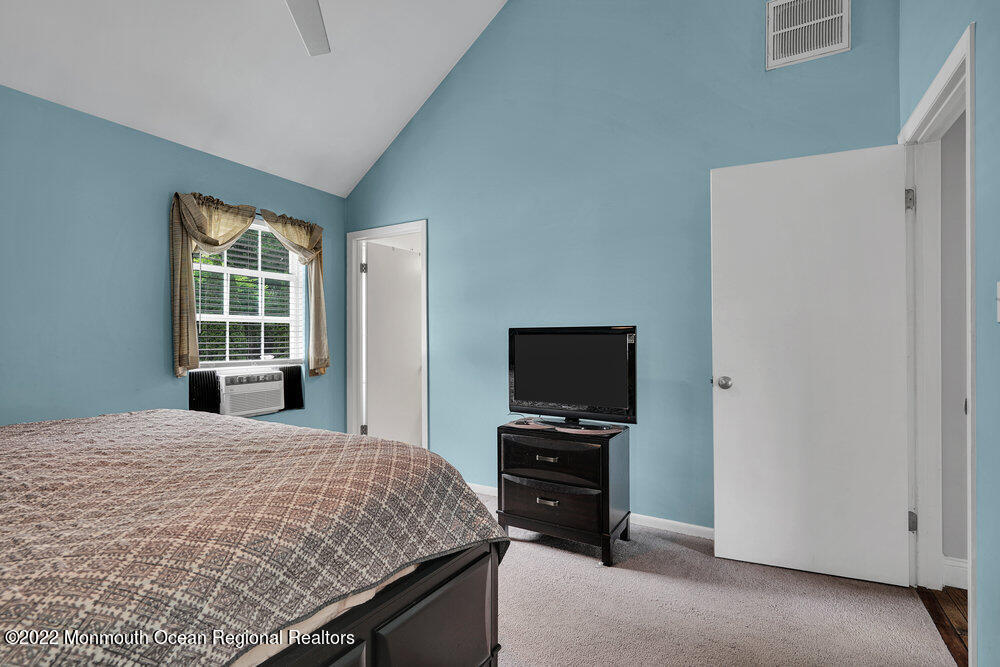 2 Ernest Way Jackson, NJ 08527 - Photo 15 of 22 19