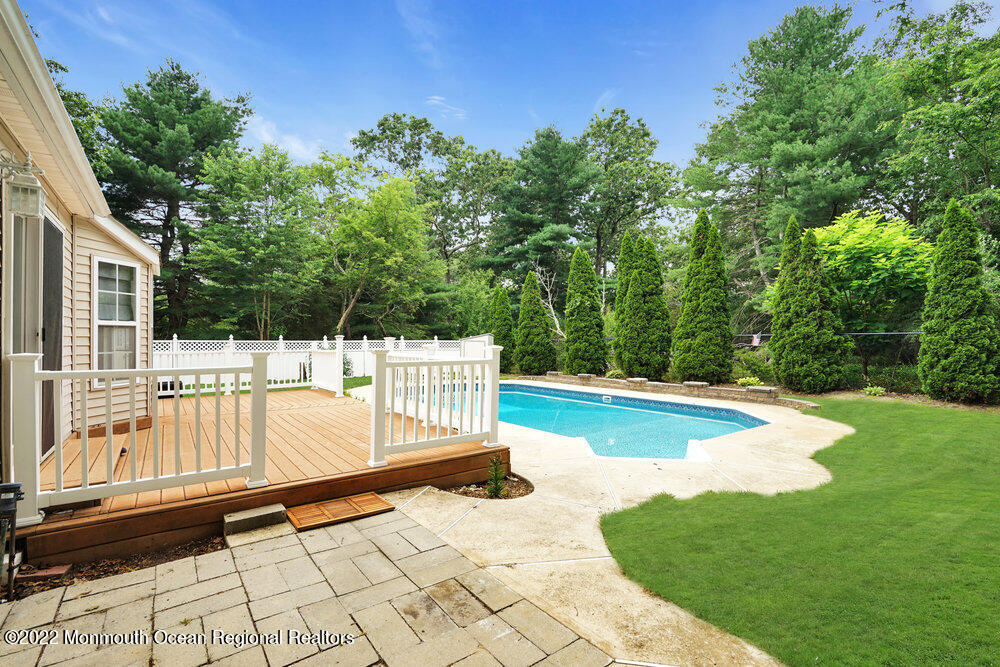 2 Ernest Way Jackson, NJ 08527 - Photo 21 of 22 25