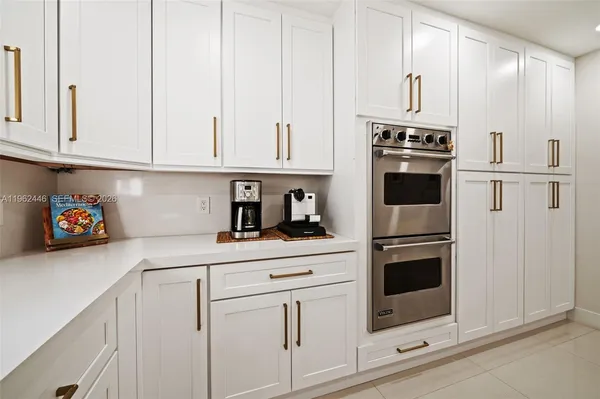 $1,799,900 | 16140 Aberdeen Way, Miami Lakes, FL 33014