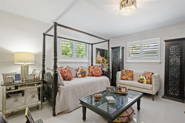 $1,799,900 | 16140 Aberdeen Way, Miami Lakes, FL 33014