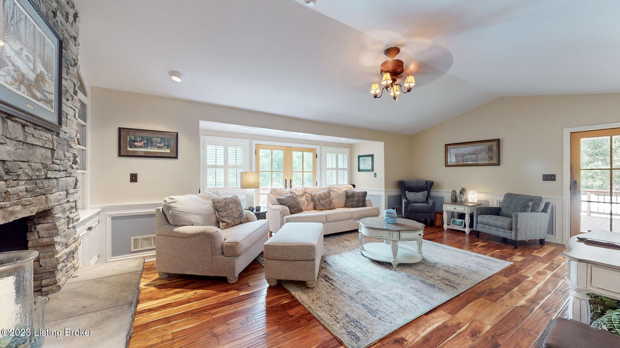 1710 Hawk Hill Road La Grange, KY 40031 - Photo 20 of 89 COZY FAMILY ROOM