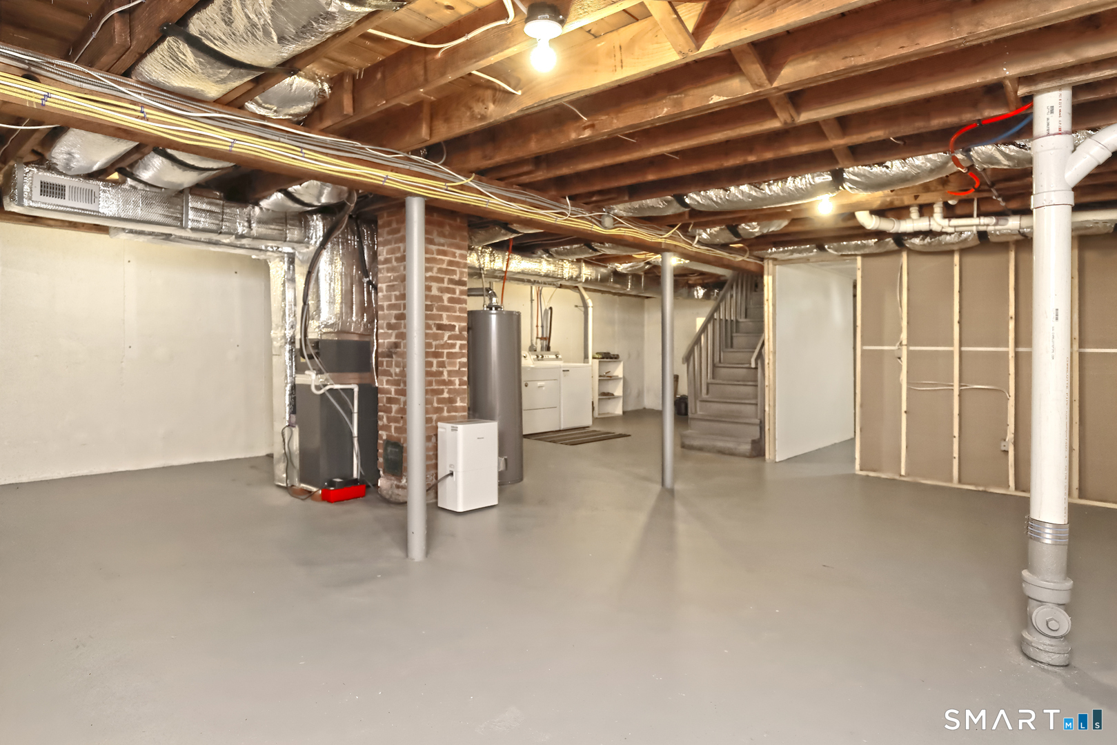 58 Round Hill Road Meriden, CT 06450 - Photo 24 of 27 Gallery Image 24