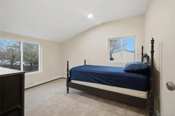 $650,000 | 257 Southaven Avenue, Medford, NY 11763