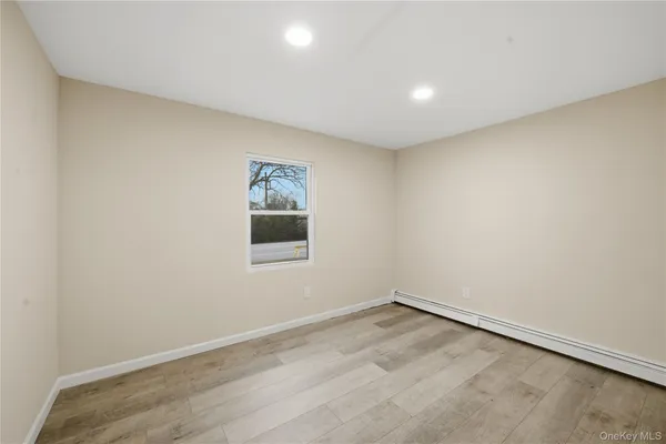 $650,000 | 257 Southaven Avenue, Medford, NY 11763