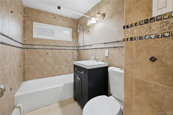 $650,000 | 257 Southaven Avenue, Medford, NY 11763