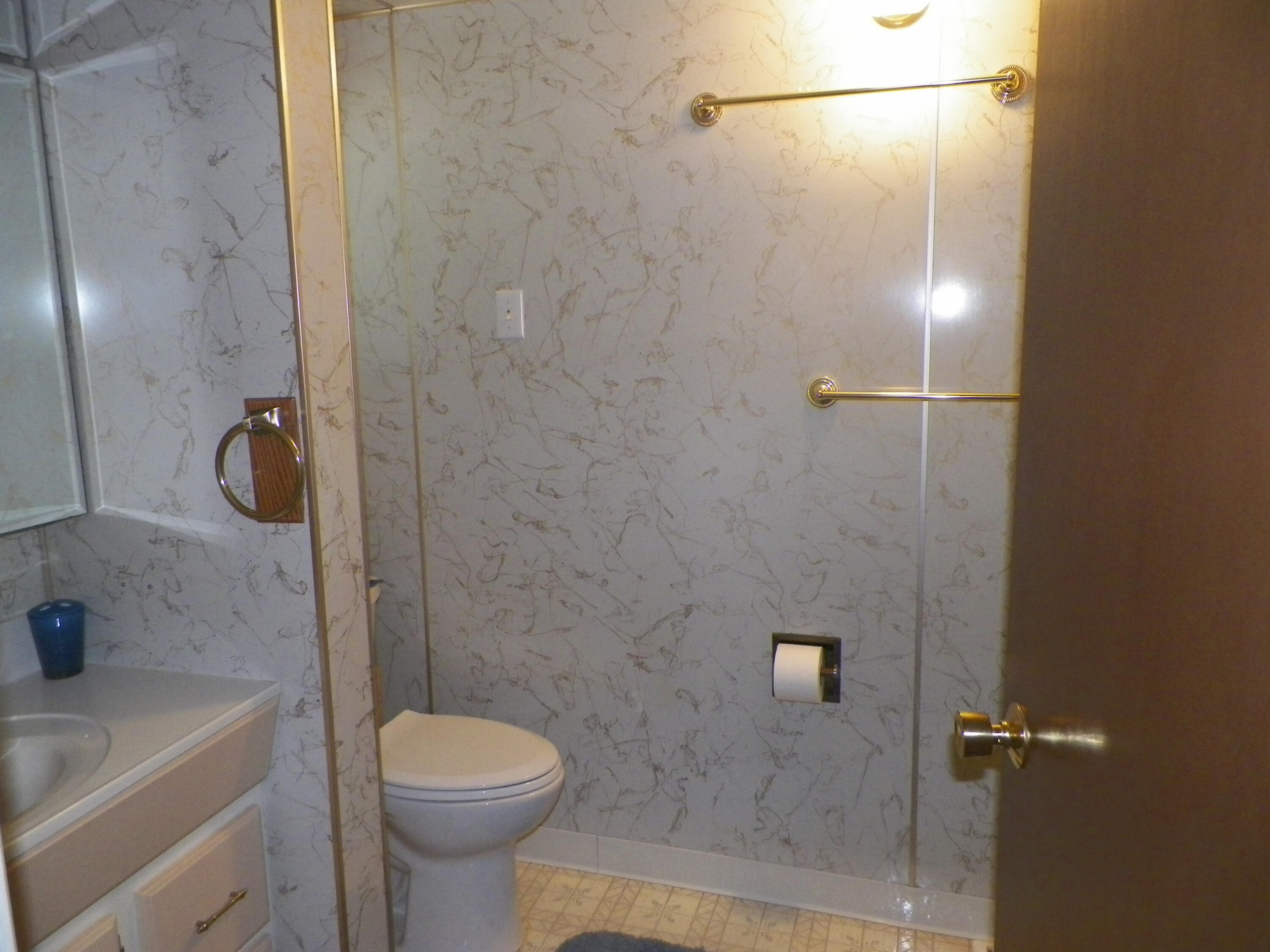 408 Garfield Street Luther, MI 49656 - Photo 12 of 26 100_4113