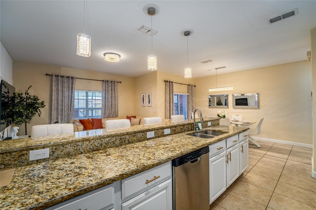 8897 Candy Palm Road Kissimmee, FL 34747 - Photo 4 of 28