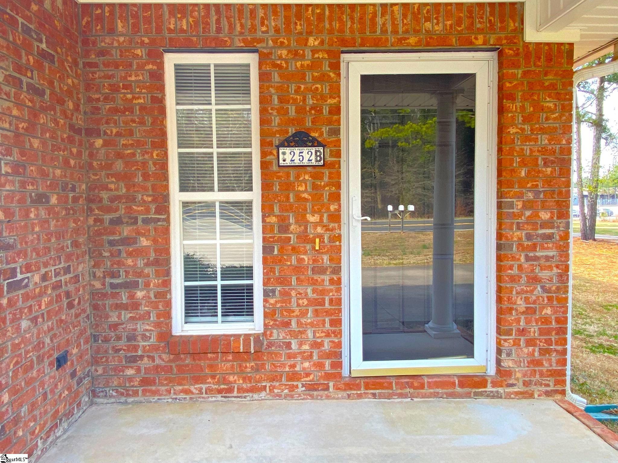 252 Bethesda Road Spartanburg, SC 29302 - Photo 2 of 35 Gallery Image 2