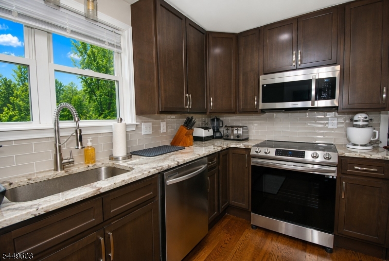 18 Tamarack Road Andover, NJ 07821 - Photo 12 of 43 Gallery Image 12