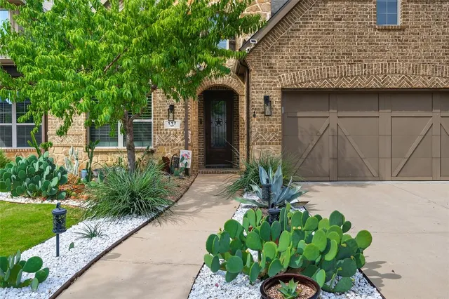 $619,950 | 117 Birdcall Lane, Argyle, TX 76226