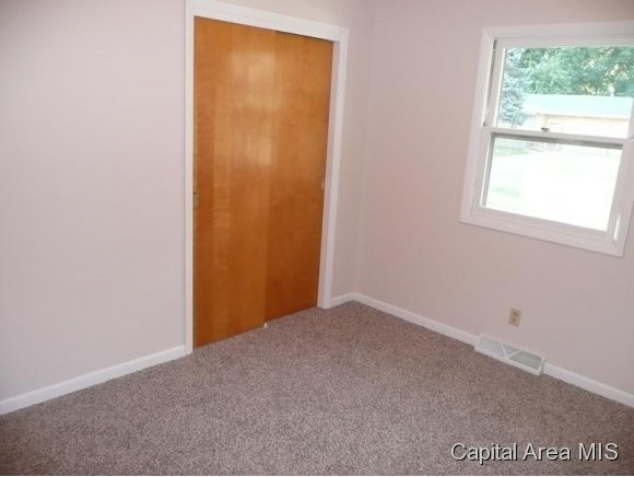 2250 East Enterprise Street Springfield, IL 62702 - Photo 13 of 15 Gallery Image 13