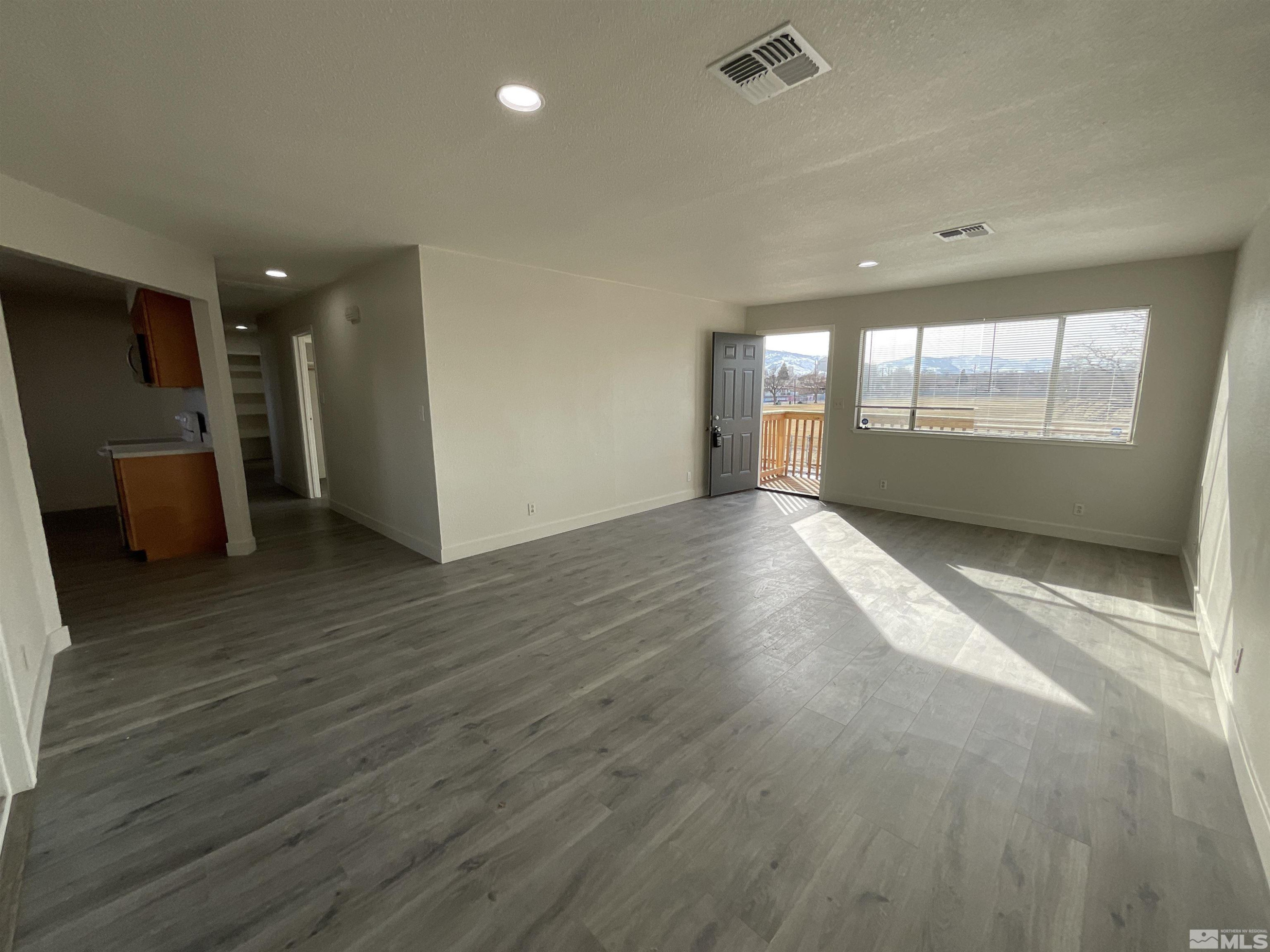1090 Barstow Street, Unit A Reno, NV 89512 - Photo 4 of 16 Photo 4