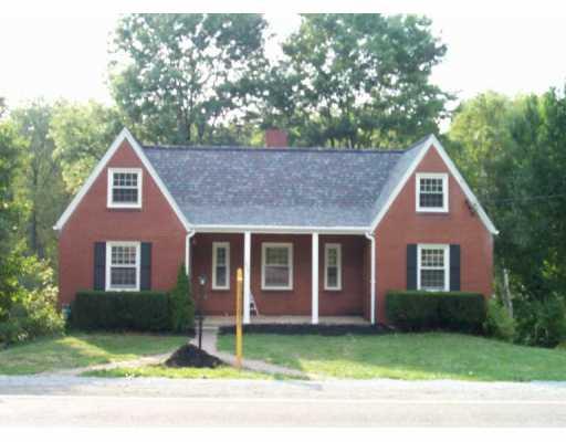 625 Shenango Road Beaver Falls, PA 15010 - Photo 1 of 1 Gallery Image 1