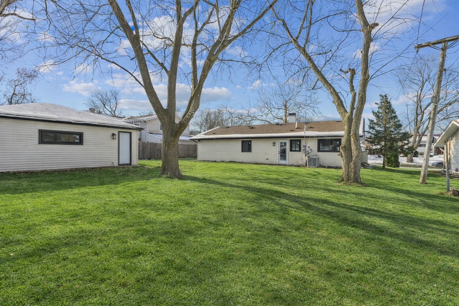 1485 Jefferson Road Hoffman Estates, IL 60169 - Photo 23 of 26 Gallery Image 23