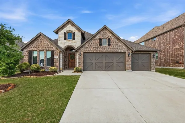 $399,000 | 324 Sherbrook Street, Van Alstyne, TX 75495
