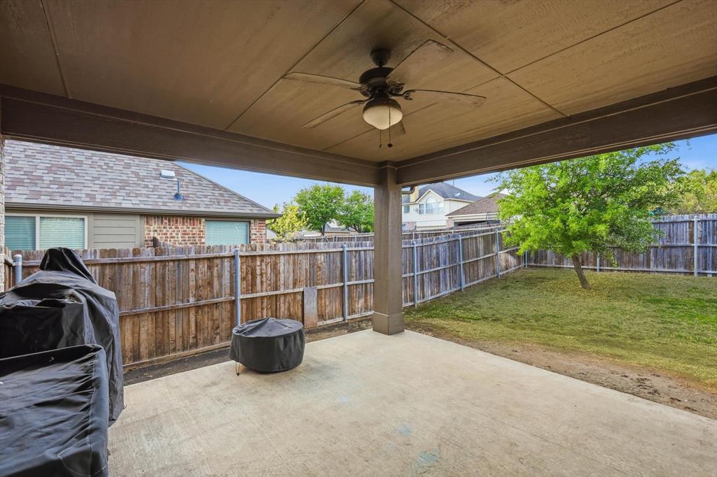 324 Sherbrook Street Van Alstyne, TX 75495 - Photo 24 of 27 a view of a porch with furniture