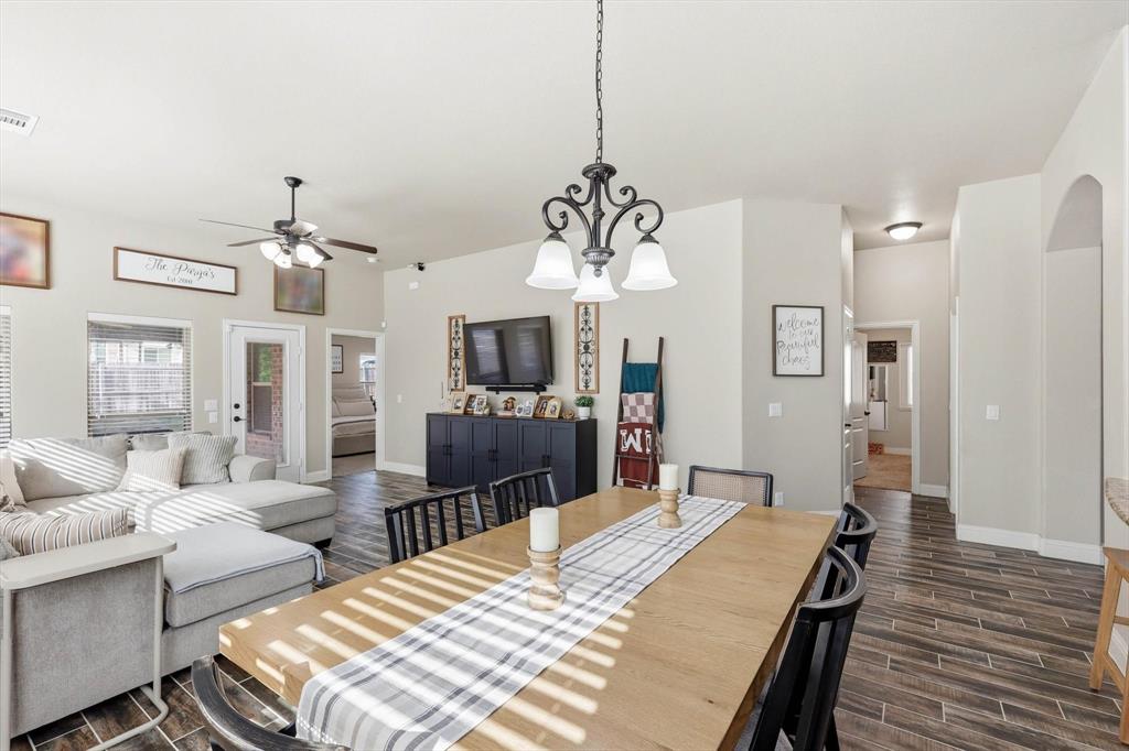 324 Sherbrook Street Van Alstyne, TX 75495 - Photo 10 of 27