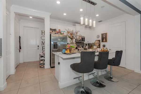 $455,000 | 4339 Lago Drive, Unit 4339, Pompano Beach, FL 33064