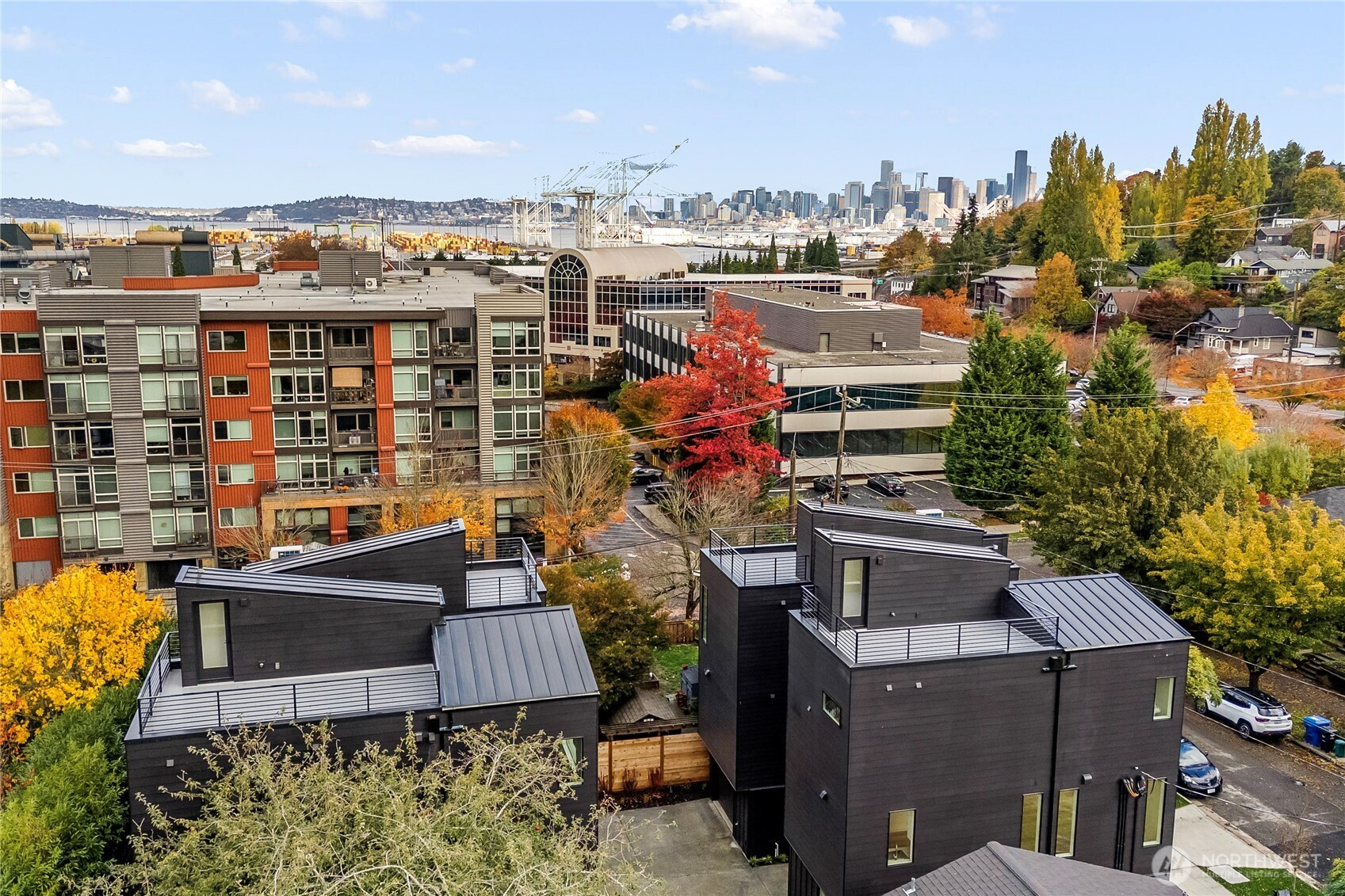 4107 25th Avenue Southwest Seattle, WA 98106 - Photo 33 of 36