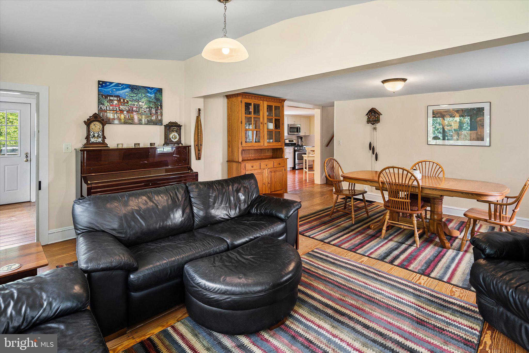 298 Sharon Road Robbinsville, NJ 08691 - Photo 12 of 47