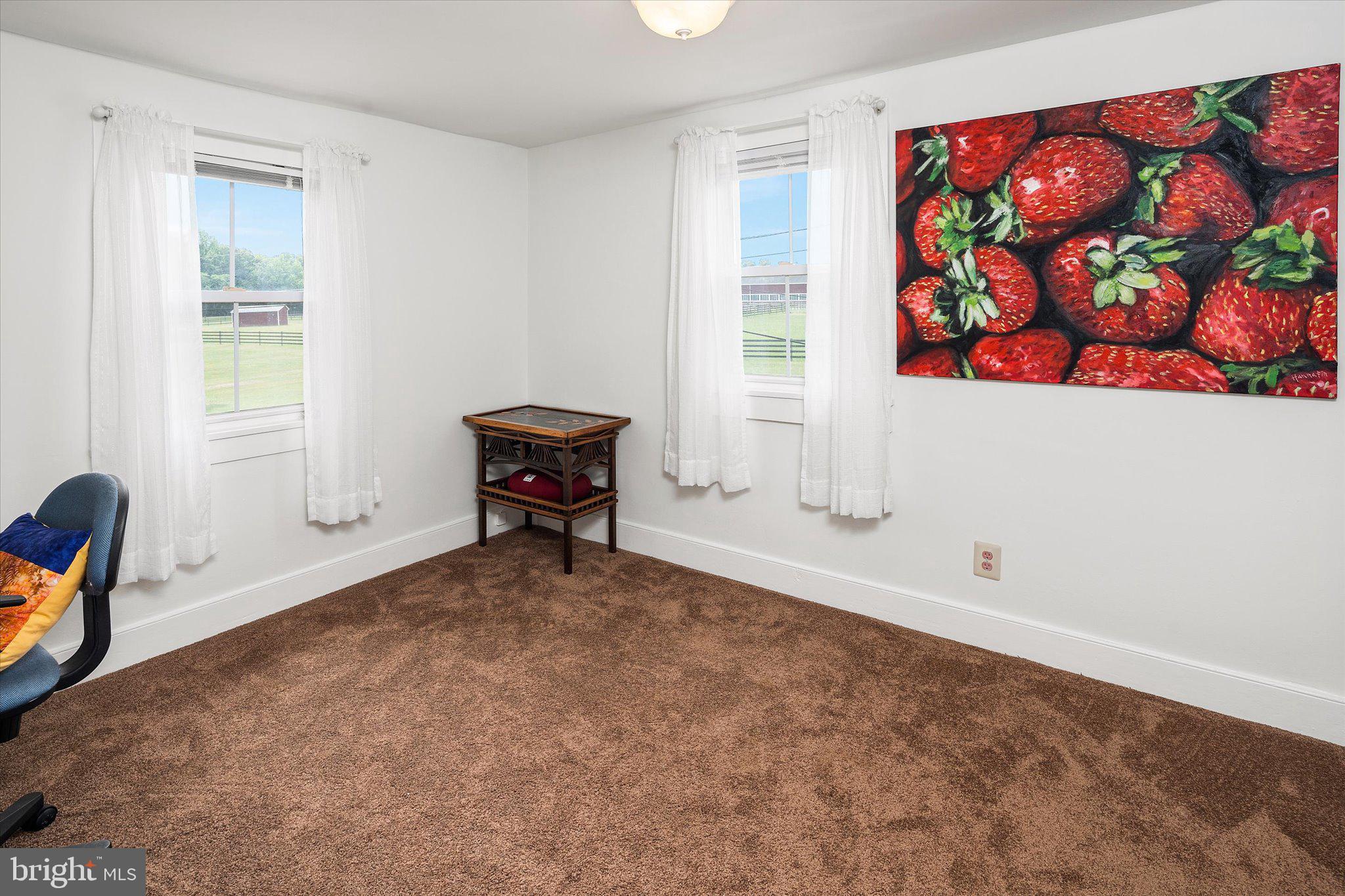 298 Sharon Road Robbinsville, NJ 08691 - Photo 15 of 47