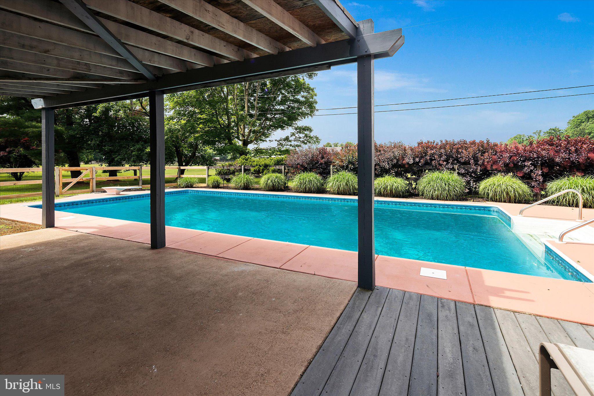 298 Sharon Road Robbinsville, NJ 08691 - Photo 26 of 47