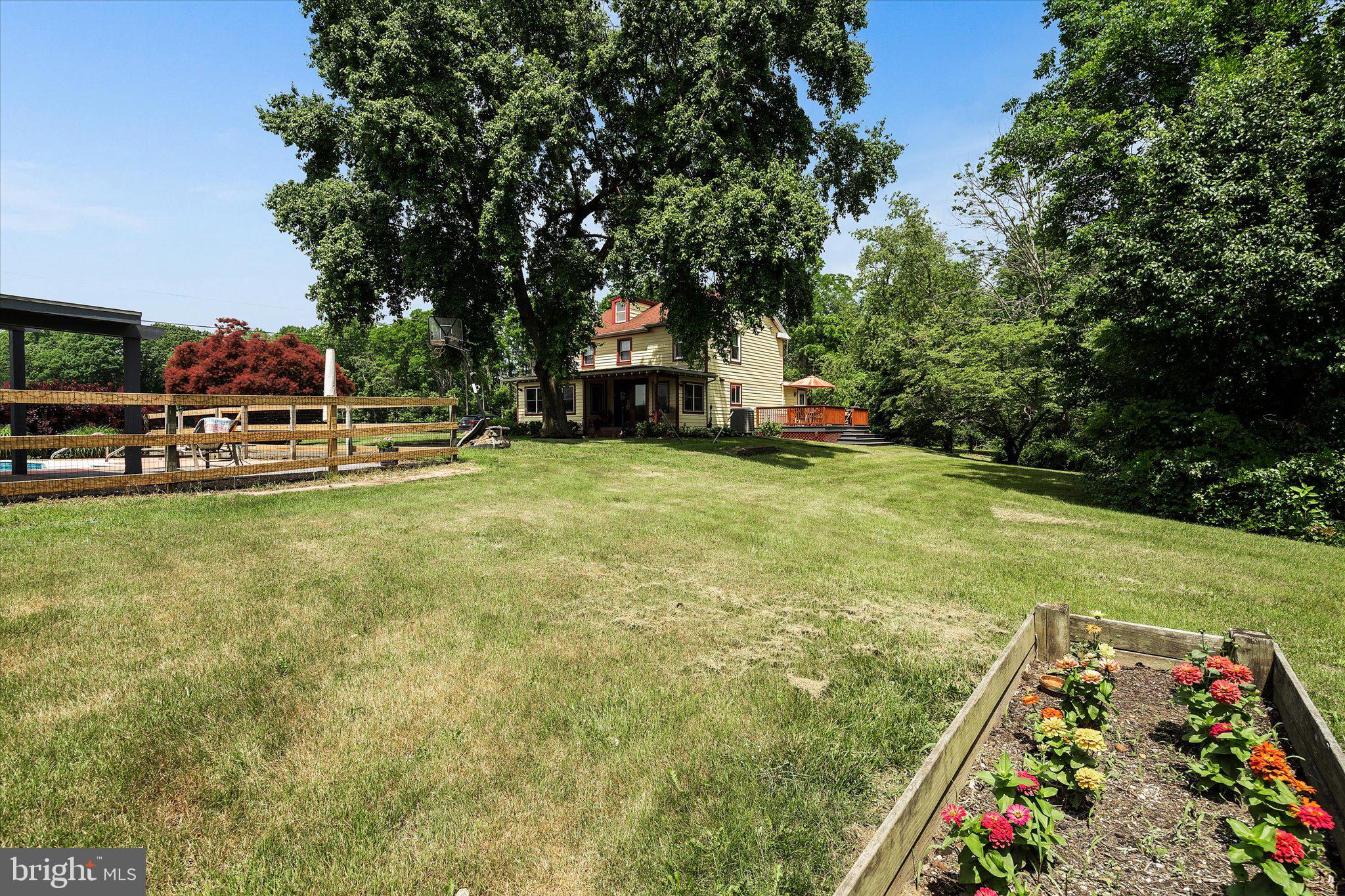 298 Sharon Road Robbinsville, NJ 08691 - Photo 40 of 47