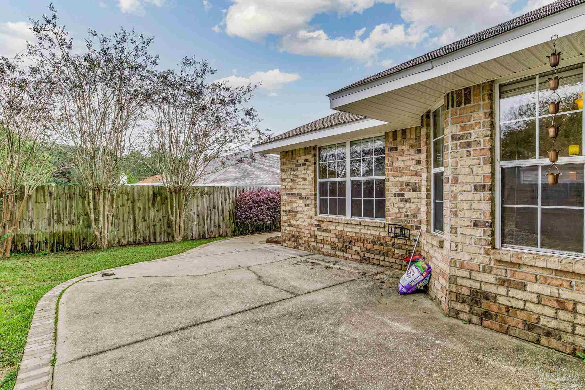 11796 Old Course Road Cantonment, FL 32533 - Photo 10 of 39 Gallery Image 10