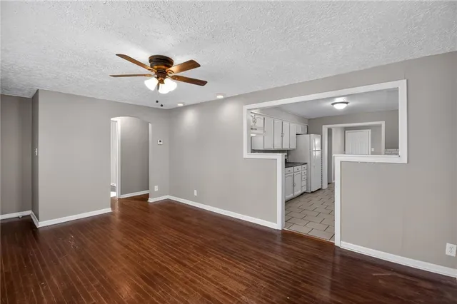 $159,900 | 822 North Crysler Avenue, Independence, MO 64050