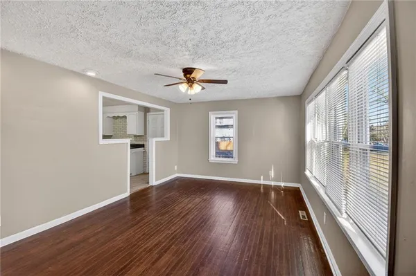 $149,900 | 822 North Crysler Avenue, Independence, MO 64050