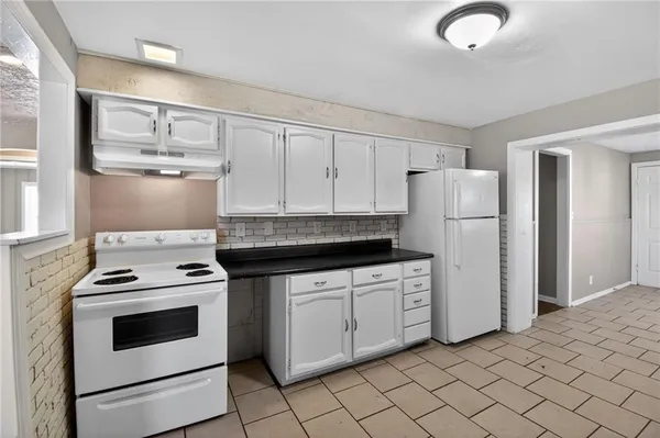 $149,900 | 822 North Crysler Avenue, Independence, MO 64050