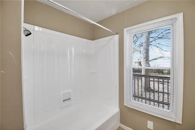 $159,900 | 822 North Crysler Avenue, Independence, MO 64050