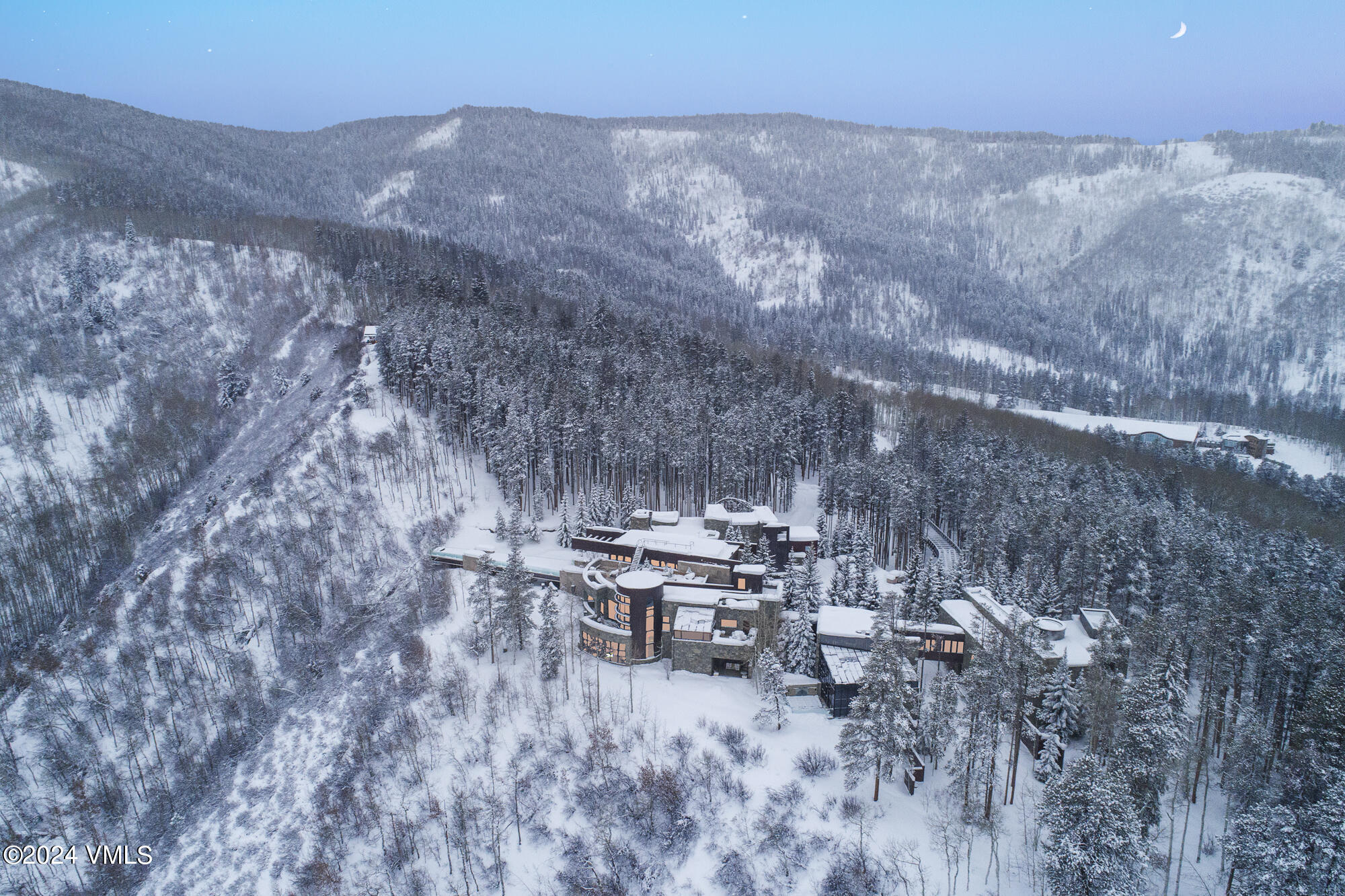2400 Casteel Creek Road Edwards, CO 81632 - Photo 27 of 39 28 - Main Exterior Back 16