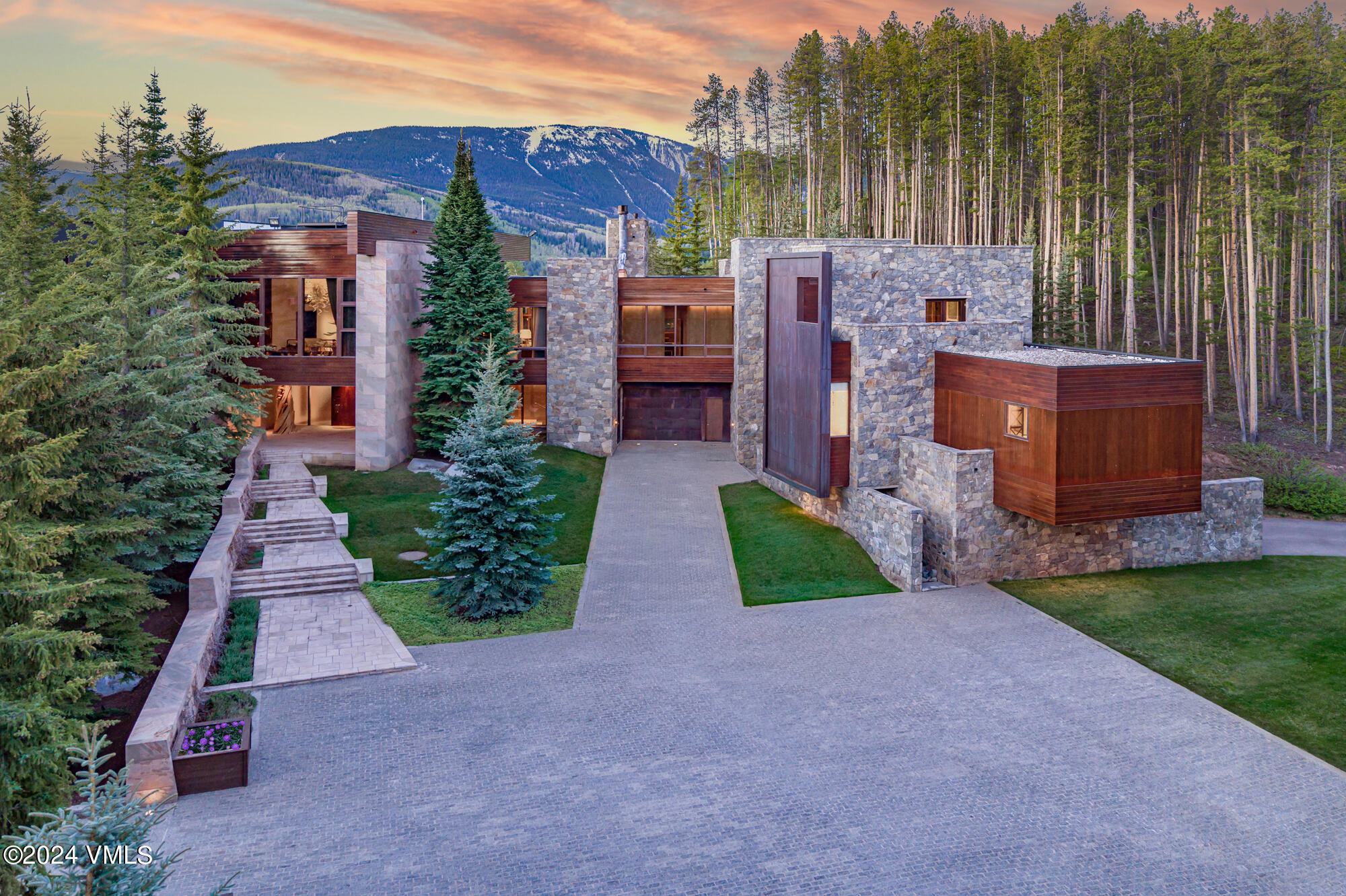 2400 Casteel Creek Road Edwards, CO 81632 - Photo 5 of 39 4 -- Main Exterior Front 10